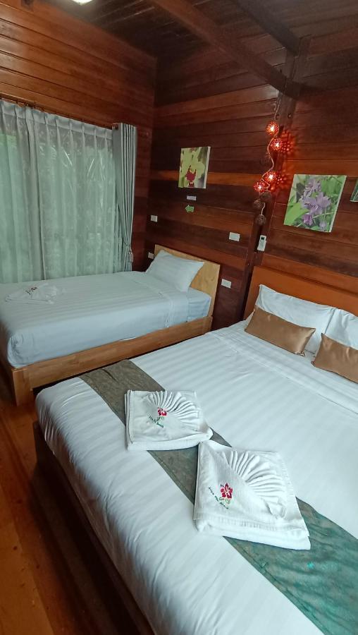 Ban Chong Phli Areeya Phubeach Resort Wooden House מראה חיצוני תמונה