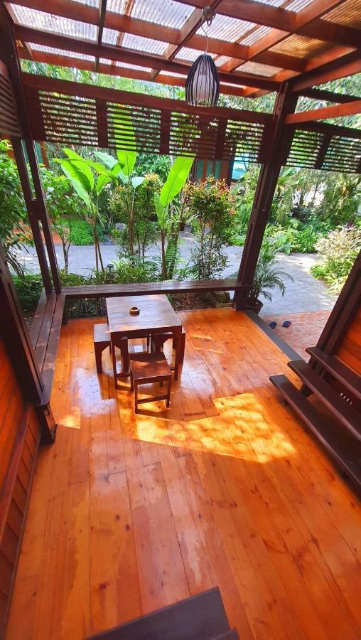 Ban Chong Phli Areeya Phubeach Resort Wooden House מראה חיצוני תמונה