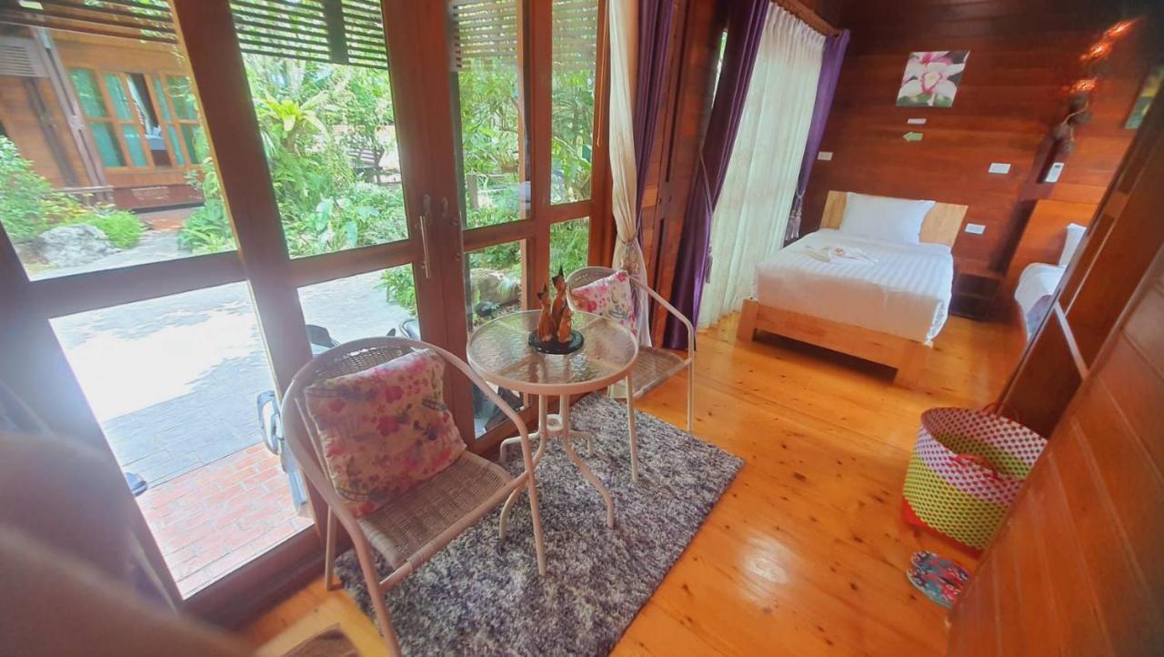 Ban Chong Phli Areeya Phubeach Resort Wooden House מראה חיצוני תמונה