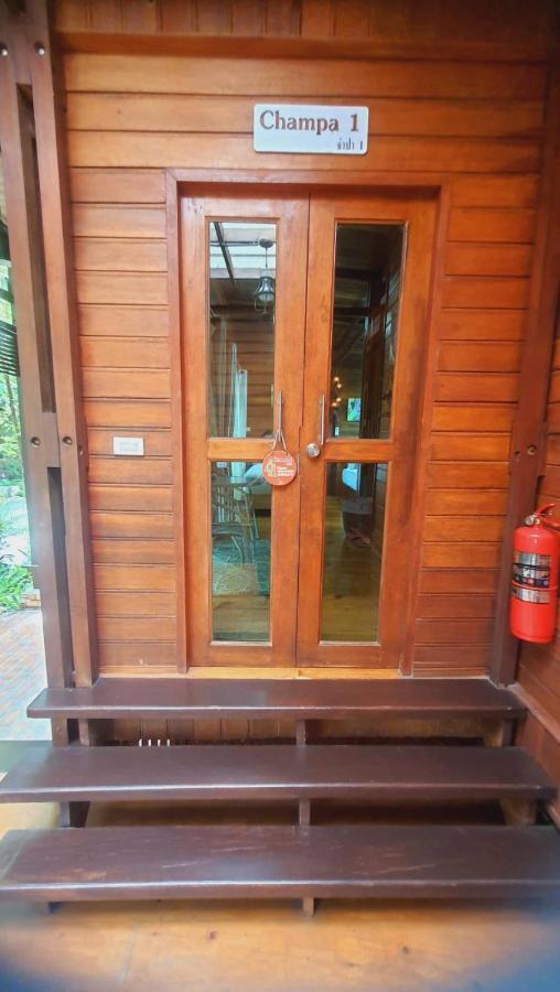 Ban Chong Phli Areeya Phubeach Resort Wooden House מראה חיצוני תמונה