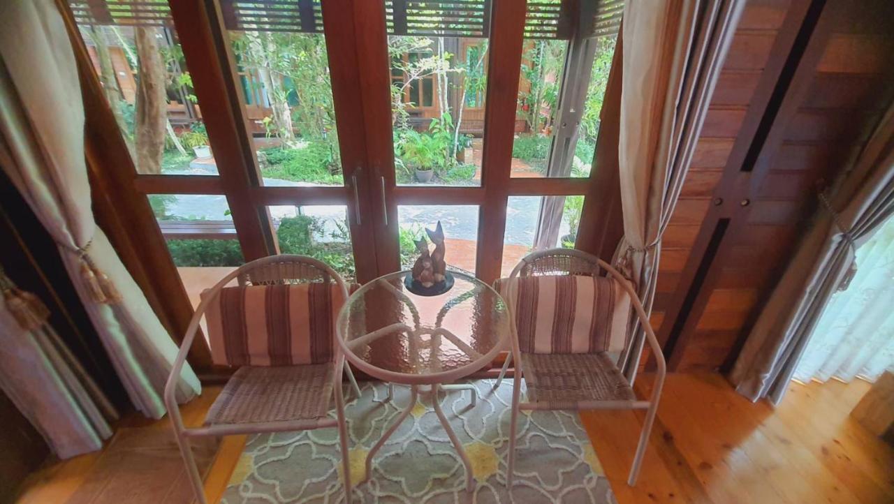 Ban Chong Phli Areeya Phubeach Resort Wooden House מראה חיצוני תמונה