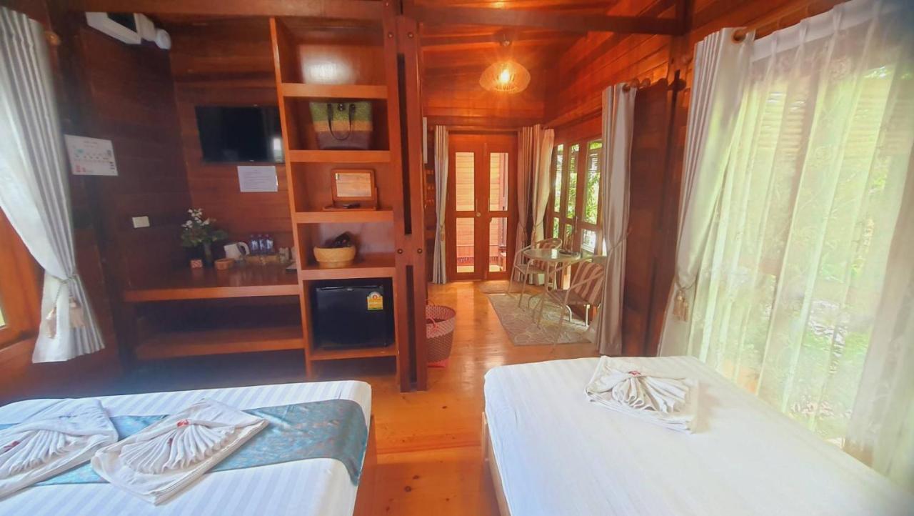 Ban Chong Phli Areeya Phubeach Resort Wooden House מראה חיצוני תמונה